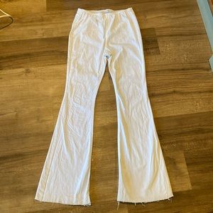Women’s size 3 white Tinseltown